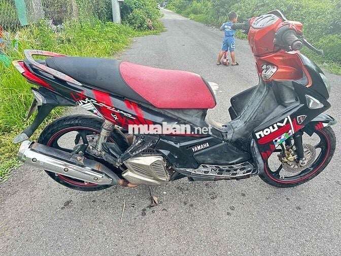 Yamaha Novo 4 LX Đỏ Đen
