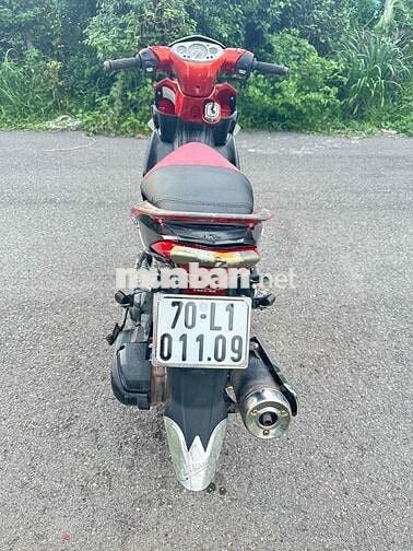 Yamaha Novo 4 LX Đỏ Đen