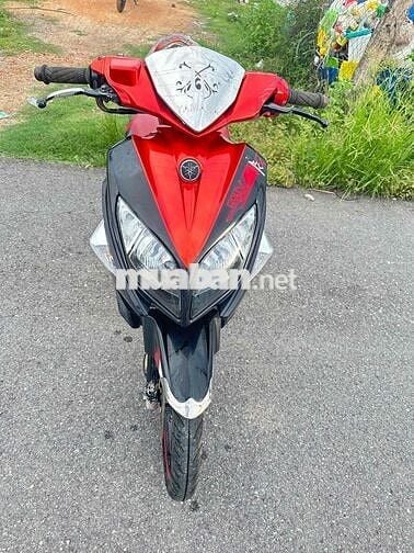 Yamaha Novo 4 LX Đỏ Đen