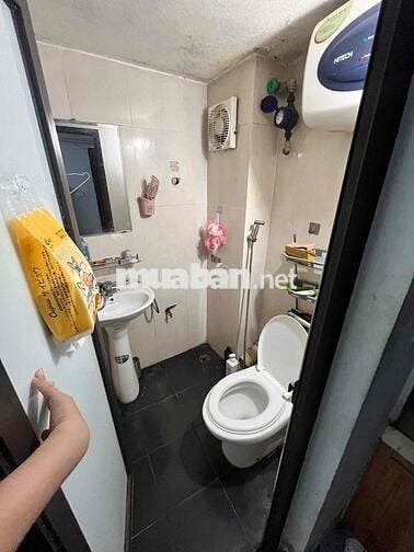 pass phòng 2tr9 đầu tháng 7 ở luôn