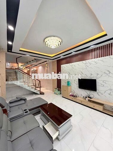 nhà full nội thất KDC 586 – 4 phòng ngủ