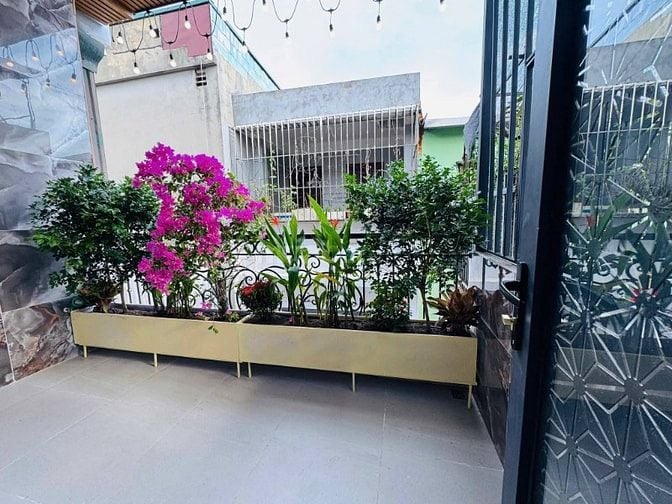 Bán Nhà Thang Máy, Gần Phố, Tân Mai 40m, 5 tầng, mt 3.8m, giá 14.6 tỷ