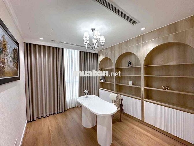 Bán 3Pn Landmark 4 view L81 - 108m2 - full nội thất mới - giá : 15.5ty
