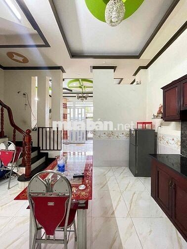 Nhà lầu full nội thất gần Đh Y Dược