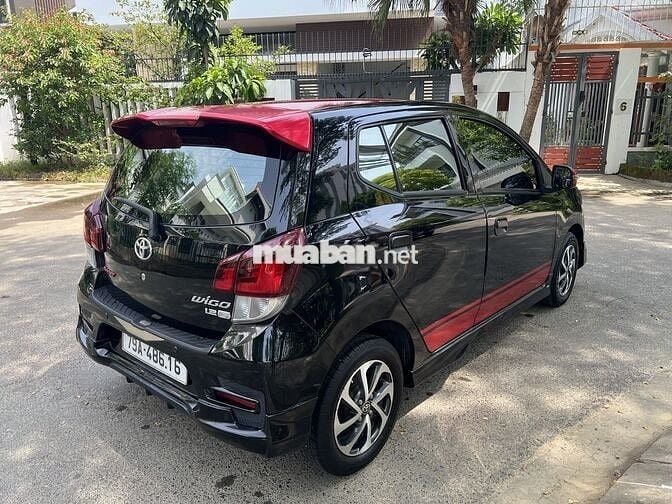 Toyota Wigo AT 2018 Đen Tự động 57.000 km