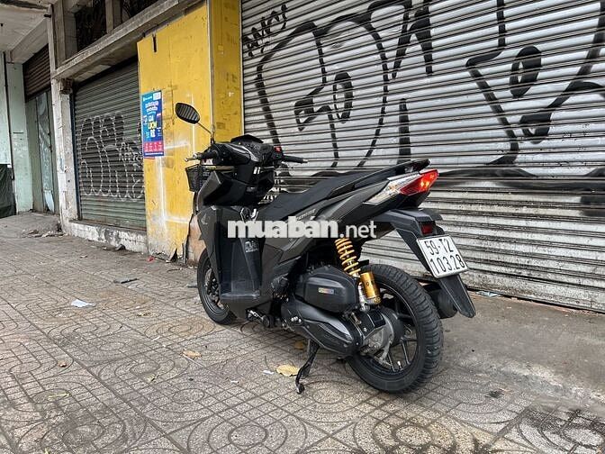 Honda Vario 150 2017 Vàng cát 42.000km