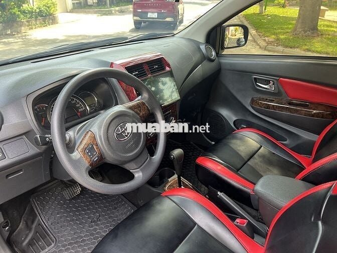 Toyota Wigo AT 2018 Đen Tự động 57.000 km