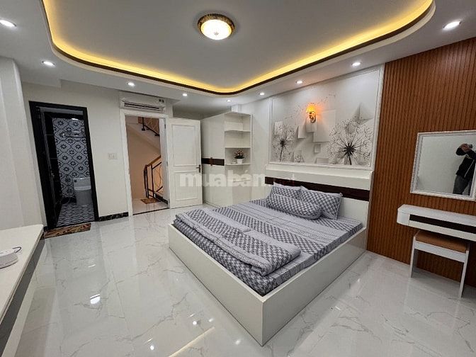 Siêu phẩm nhà phố 3 lầu - hẻm xe hơi Thích Quảng Đức, P. Đức Nhuận.