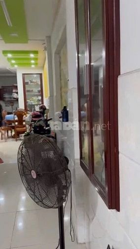 Bán nhà 4 tầng , diện tích 180.9m2  P Bình Trưng Đông , Quận 2 cũ 
