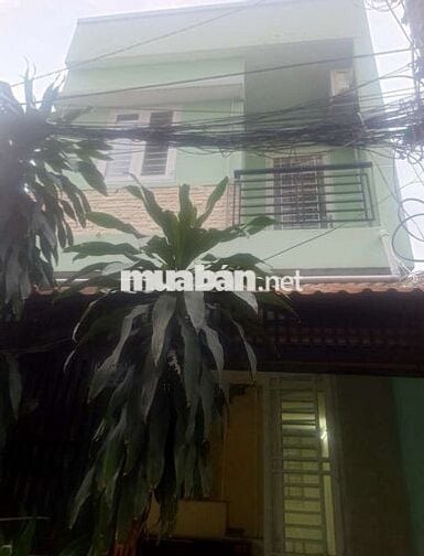 Nhà cho thuê nguyên căn nhà phố. 3 tầng. Hẻm 3m đường XVNT, P.26, Q.BT