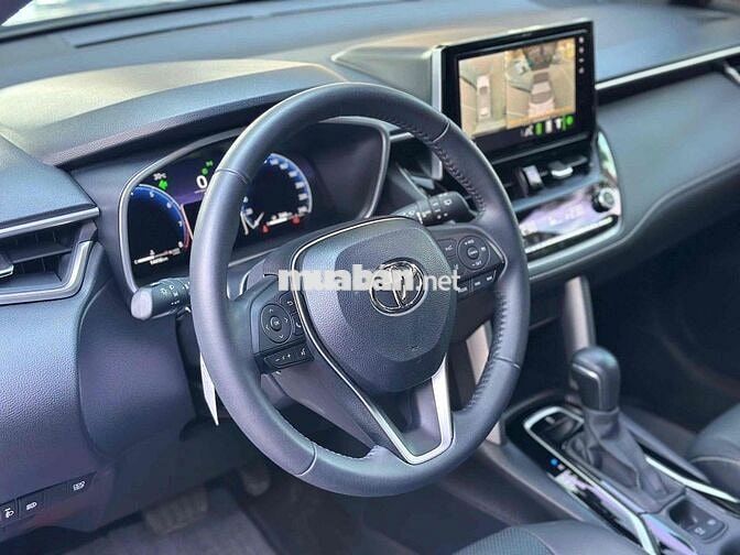 Toyota Corolla Cross 2024 Xám 14.000 km