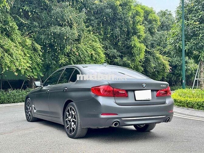 BMW 530i Xám 53000 km Loa Harman