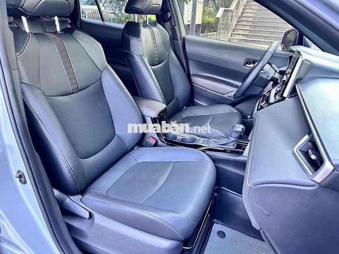 Toyota Corolla Cross 2024 Xám 14.000 km