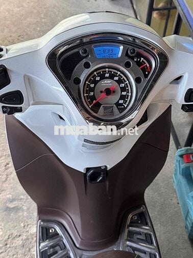 Sh mode 2018 khoá smartkey chính chủ biển sài gòn