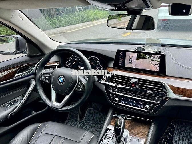 BMW 530i Xám 53000 km Loa Harman