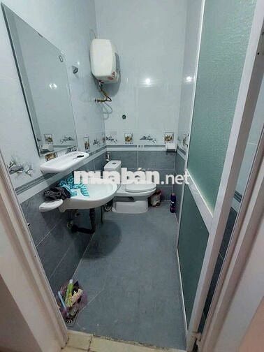 Cho thuê nhà 4 tầng ngõ 299 Ngô Gia Tự, Hải An,  thông ra Văn Cao