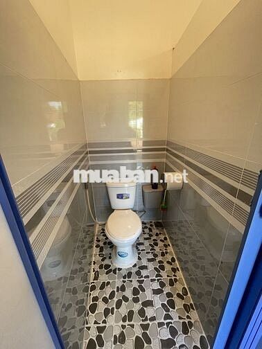 Mặt Tiền Kinh Doanh Cách Chợ 200m đối Diện Chợ  là Trường Cấp 3