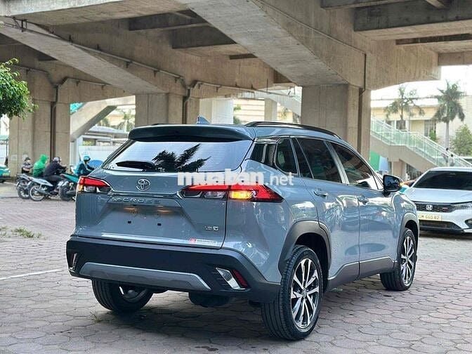 Toyota Corolla Cross 2024 Xám 14.000 km