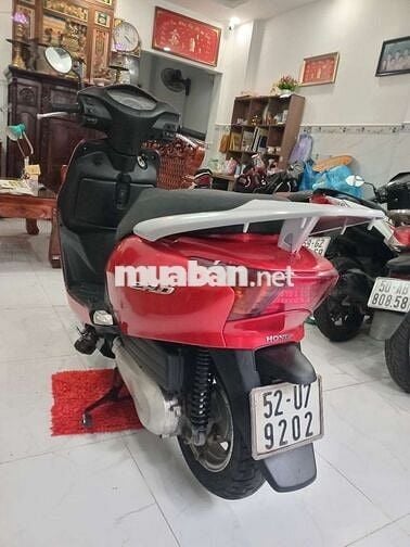 Honda Lead màu Đỏ