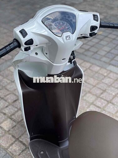 Vision 2016 ngay chủ trả trc 13tr9 nhận xe