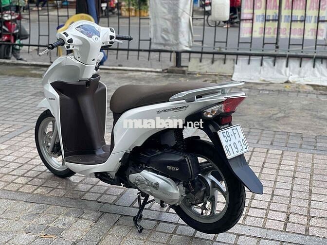 Vision 2016 ngay chủ trả trc 13tr9 nhận xe