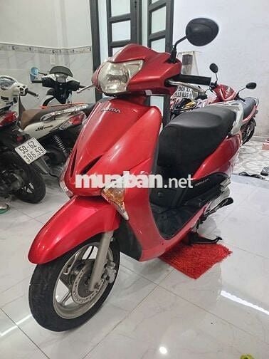 Honda Lead màu Đỏ