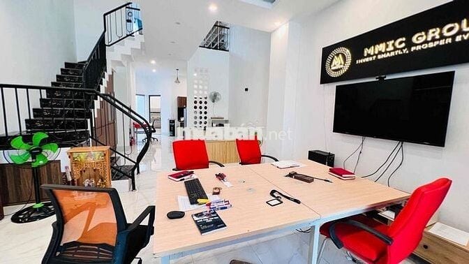 🏡 BÁN NHÀ CHÍNH CHỦ – TRUNG TÂM PHƯỜNG HÒA THUẬN, VĨNH LONG