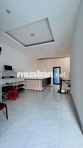 🏡 BÁN NHÀ CHÍNH CHỦ – TRUNG TÂM PHƯỜNG HÒA THUẬN, VĨNH LONG