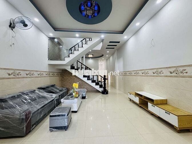 Cần bán và thiện chí bán nhà lầu Mỹ Phước 3 Bến Cát Bình Dương