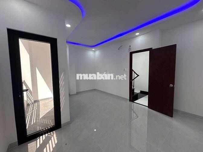 Nhà nguyên căn tiện làm vpcty đại diện hoặc kd