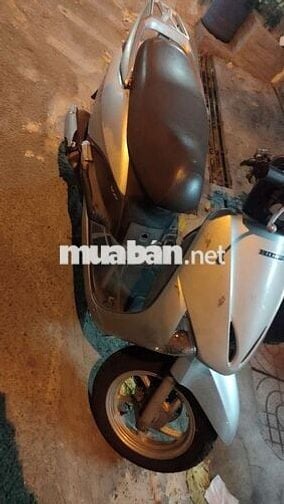 Honda Lead Phun xăng điện tử màu Bạc