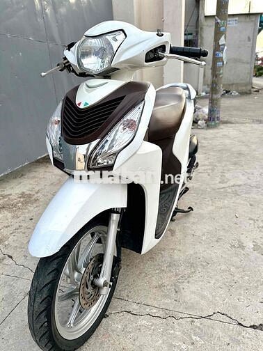 Honda Vision Trắng