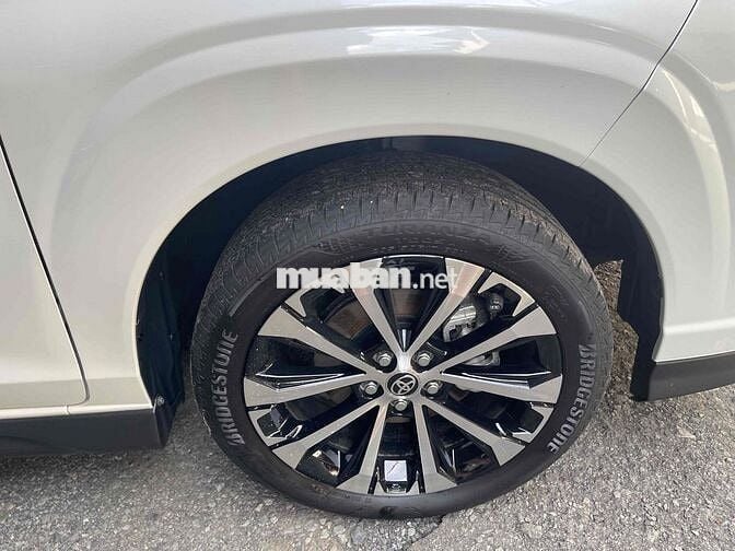 Toyota Veloz Cross 2024 Trắng 14.000 km