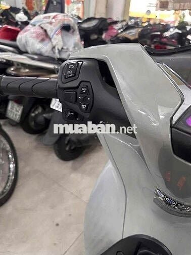 Honda SH 125 CBS 2022 Xám