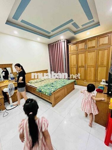 nhà 4 tầng 4pn 3wc full Nội Thất hẻm xe hơi gần chợ Phạm Đăng Giảng