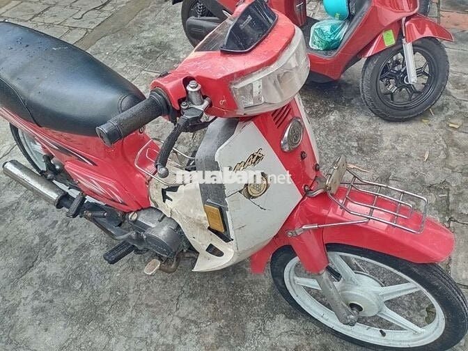 SYM C50 Đỏ Trắng