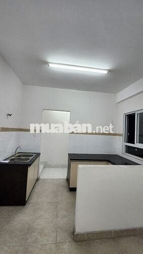 Bán căn Ehome 3 sẵn sổ hồng 1pn, 1wc,50m2 giá 2,090 tỷ có thương lượng