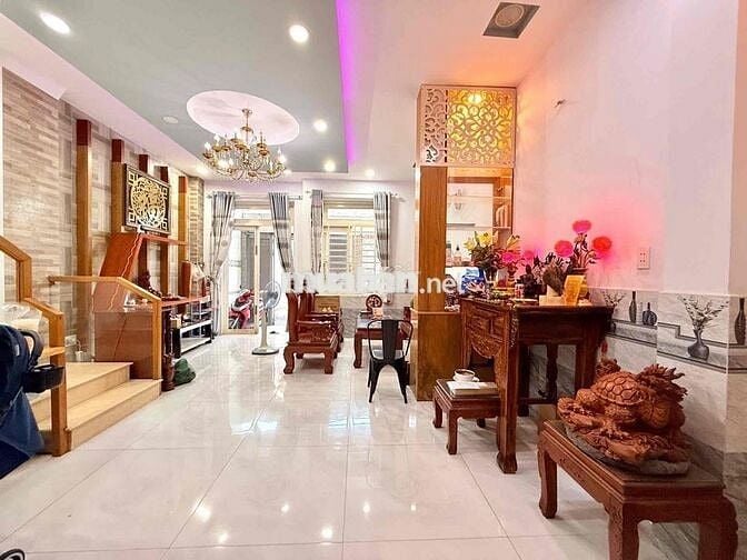 Nhà Giá Siêu Rẻ - Chỉ 7Tỷ - Vị Trí Đẹp - Ai Mua Cũng Lờ