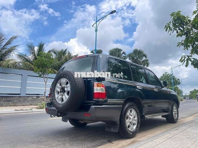 Toyota Land Cruiser 100 2005 full hãng.