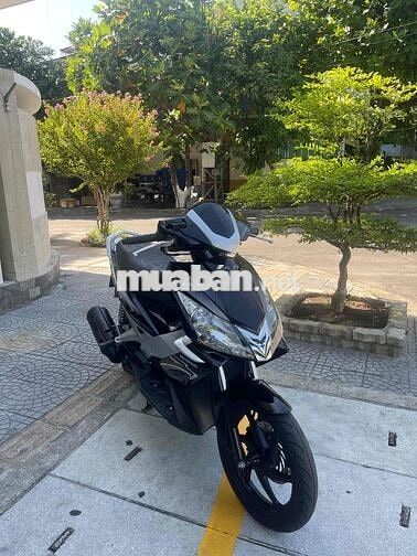 Honda Air Blade màu Đen