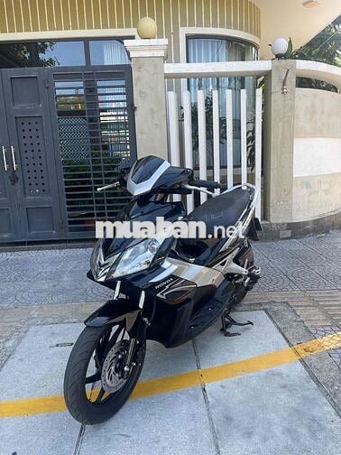 Honda Air Blade màu Đen