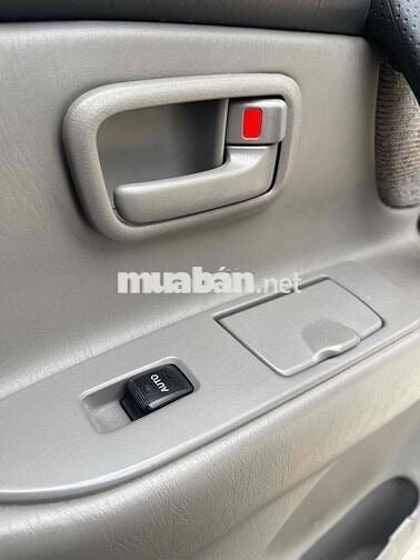 Toyota Land Cruiser 100 2005 full hãng.