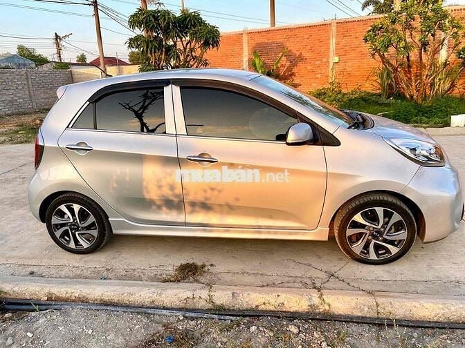 Kia Morning SI 2016 chất xe đẹp miễn bàn