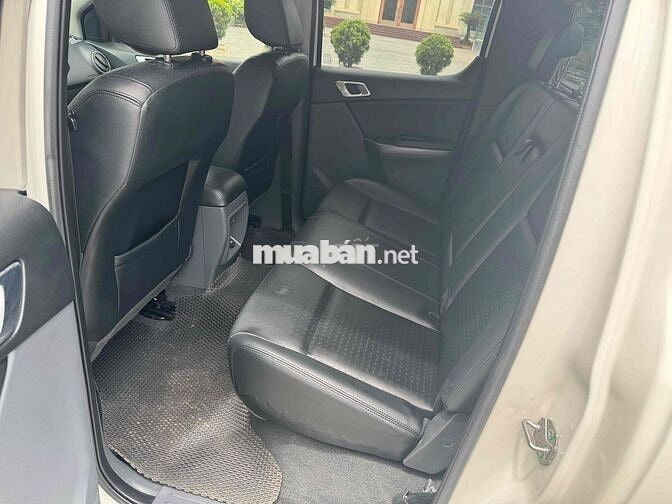 Mazda BT-50 2018 Tự động Trắng