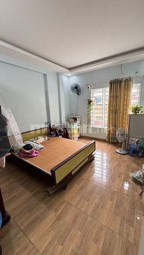 Nhà lô góc chợ hàng mới 4 tầng 50m2 giá 5.2tỷ