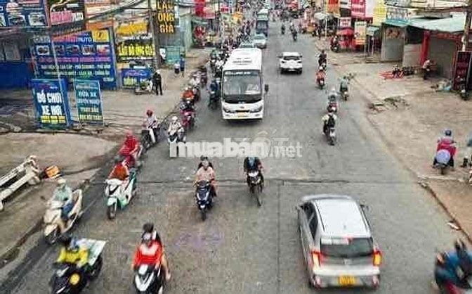 cần bán nhà mặt tiền đường bùi văn hoà