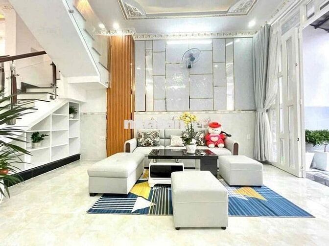 5 Tỷ 4 - Đường 4,5m - HUỲNH TẤN PHÁT - Nhà 3 Tầng 50m² - 4PN - Oto Tới
