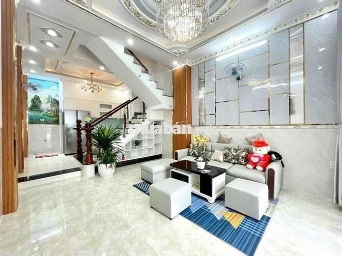 5 Tỷ 4 - Đường 4,5m - HUỲNH TẤN PHÁT - Nhà 3 Tầng 50m² - 4PN - Oto Tới