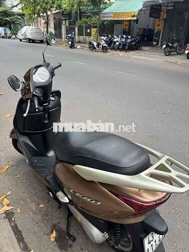 Honda Lead Nâu chân chống điện 330.525 km