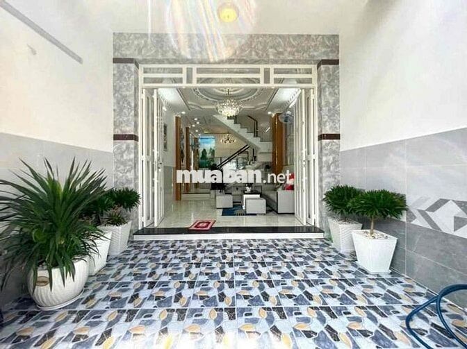 5 Tỷ 4 - Đường 4,5m - HUỲNH TẤN PHÁT - Nhà 3 Tầng 50m² - 4PN - Oto Tới